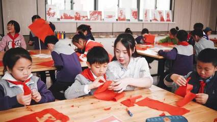 百年輝煌 E心向黨 翟天麟:指尖躍動青春夢想,匠心演繹紅色傳承